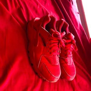 Nike shoes red size 7Y